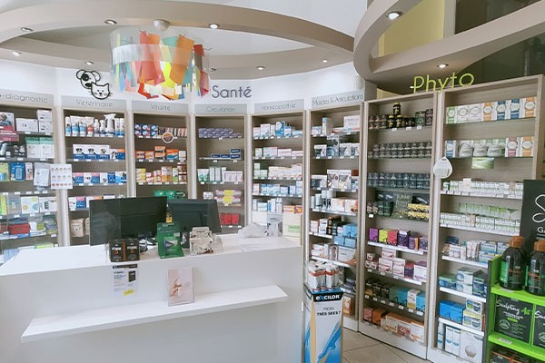 intérieur Pharmacie de la place